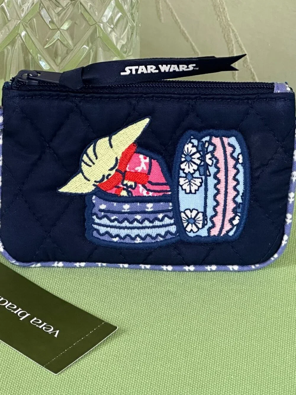 VERA BRADLEY STAR WARS ZIP ID CASE:NWT GROGU MACARONS